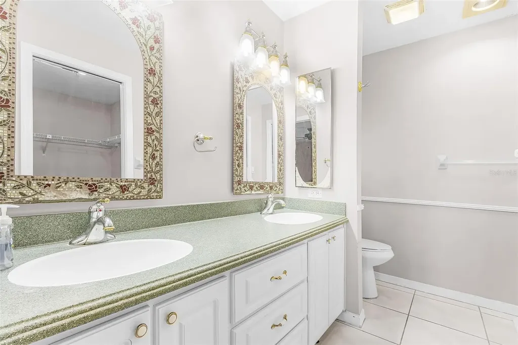 4903 SW 11th Place Cape Coral FL 33914