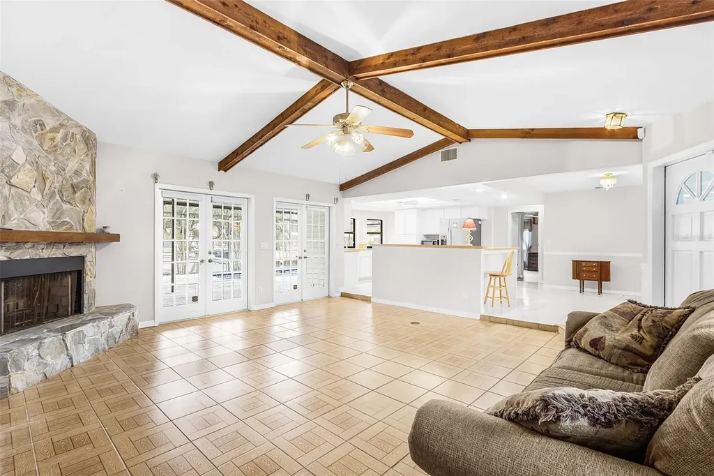 4903 SW 11th Place Cape Coral FL 33914