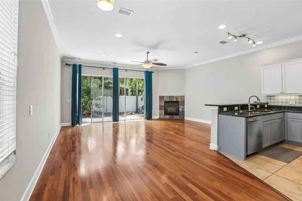 502 S Lincoln Avenue Tampa FL 33609