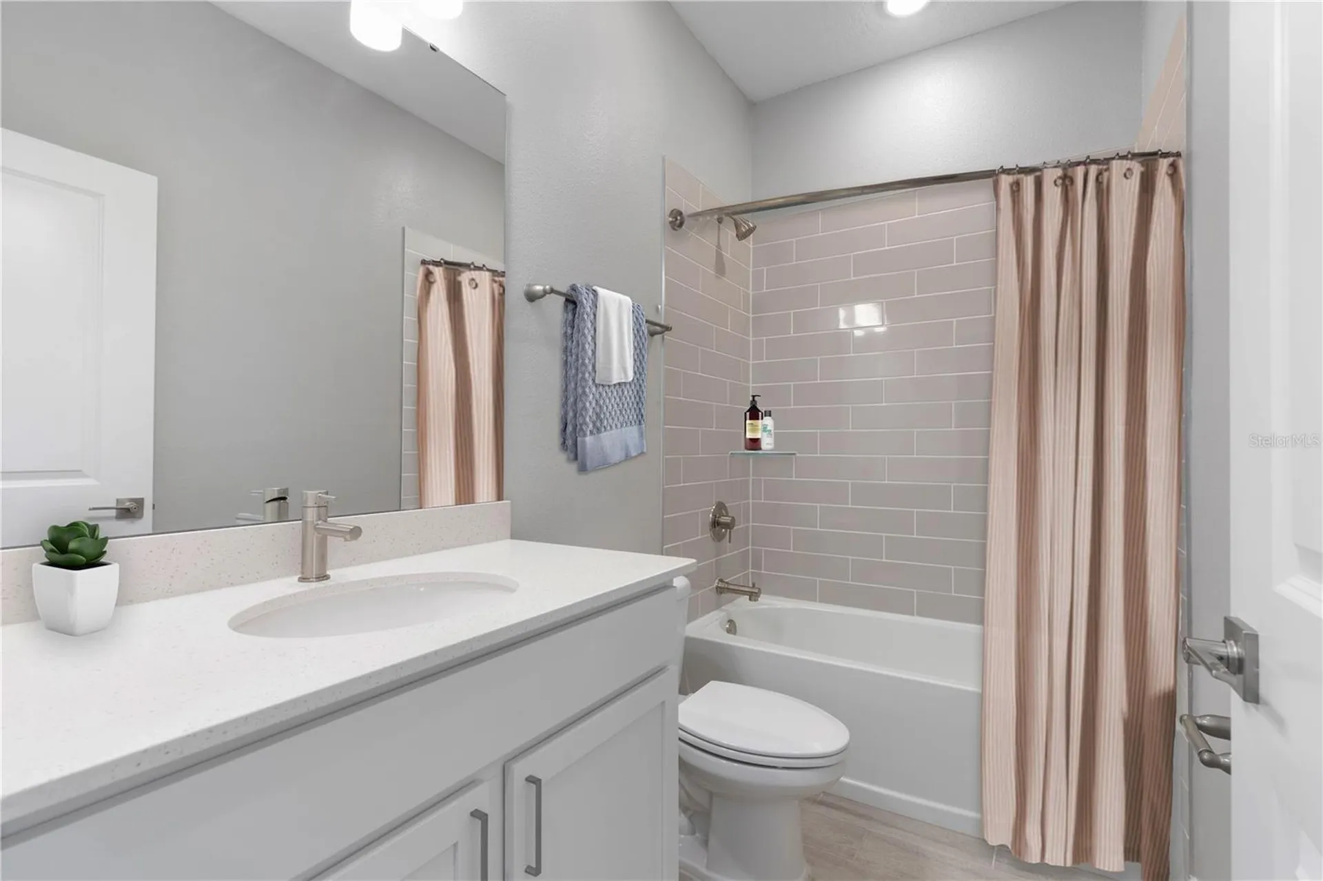 13 SW 34th Place Cape Coral FL 33991