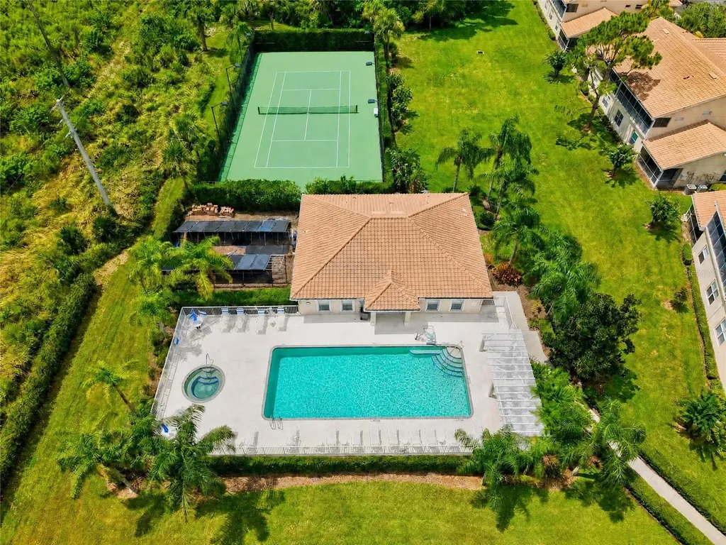 7092 Strand Circle Bradenton FL 34203