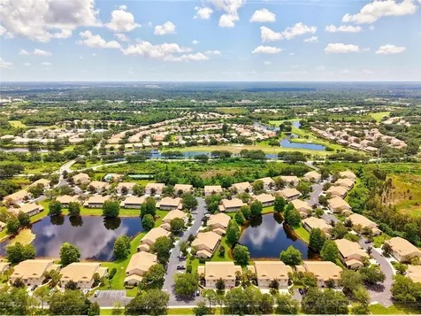 7092 Strand Circle Bradenton FL 34203