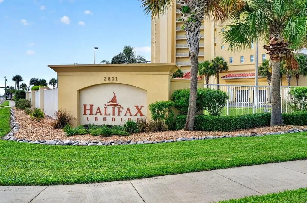 2801 S Ridgewood Avenue South Daytona FL 32119