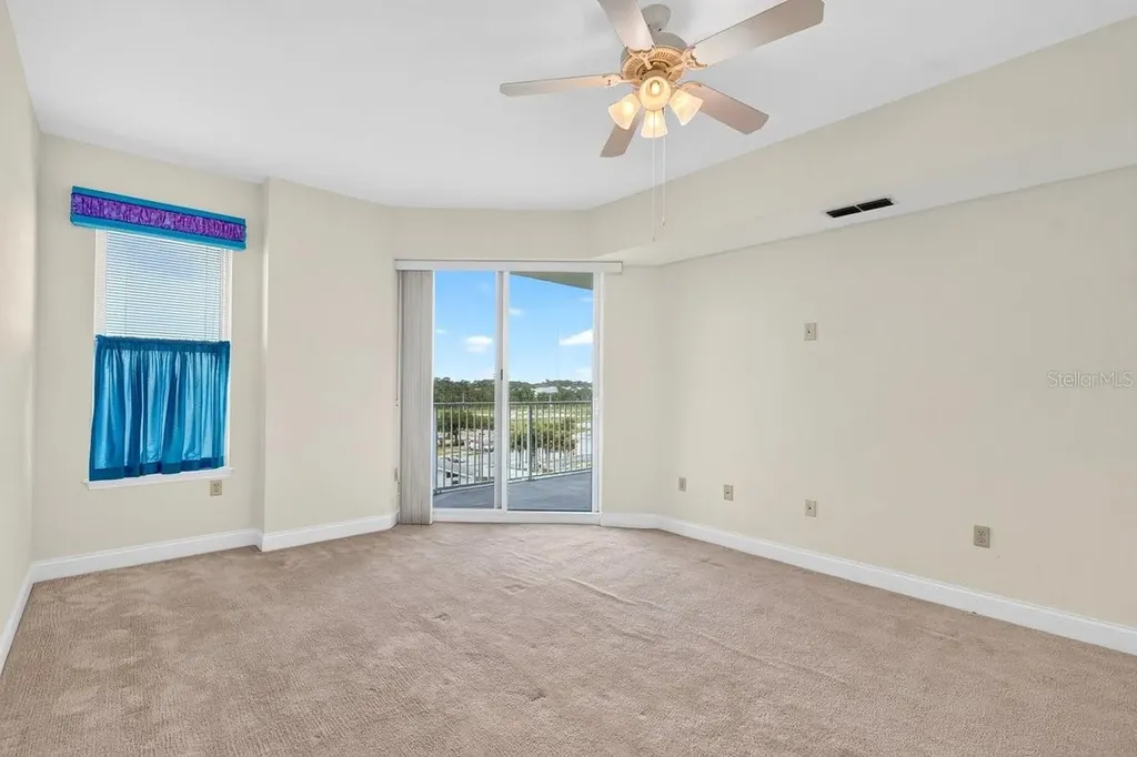 2801 S Ridgewood Avenue South Daytona FL 32119