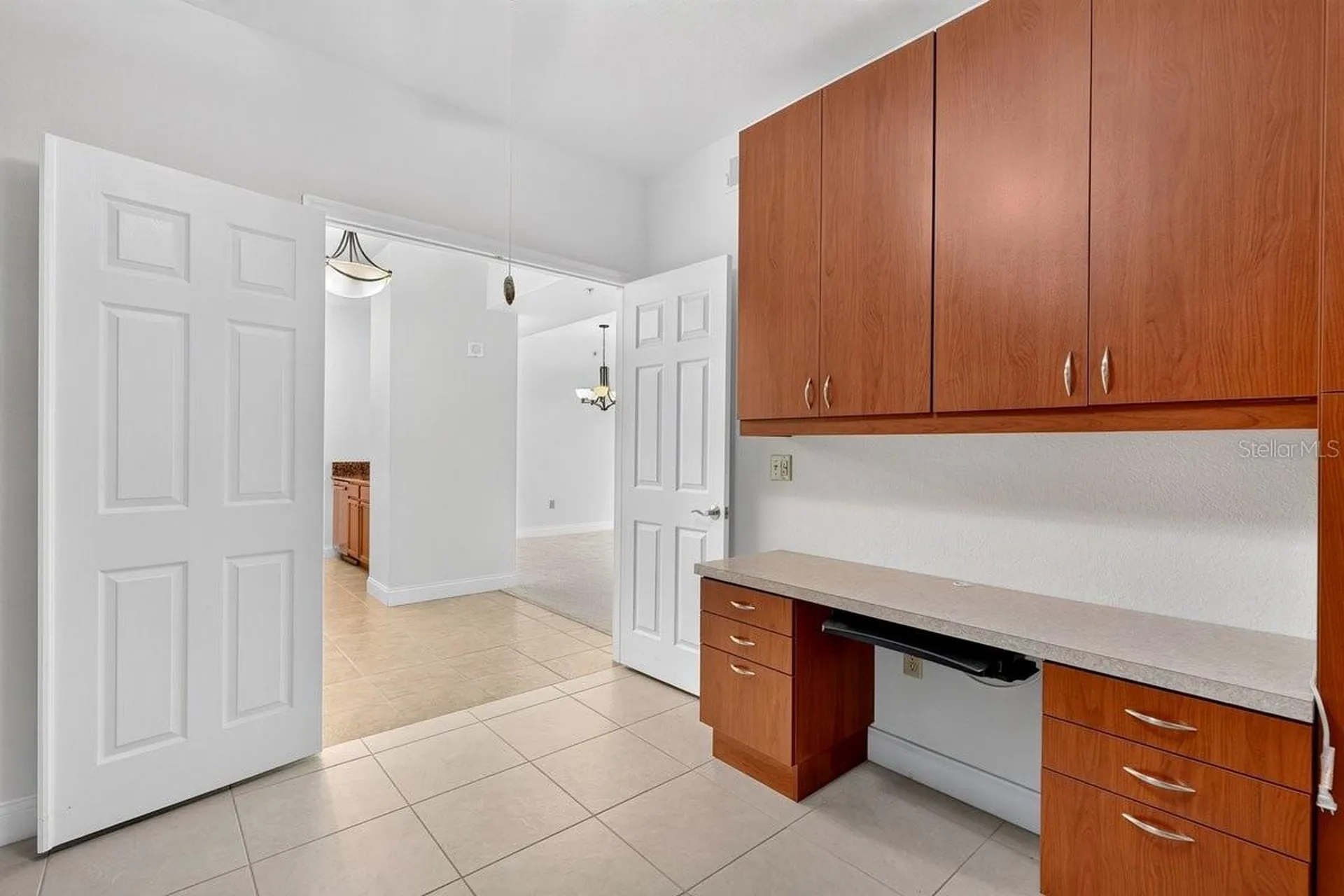 2801 S Ridgewood Avenue South Daytona FL 32119