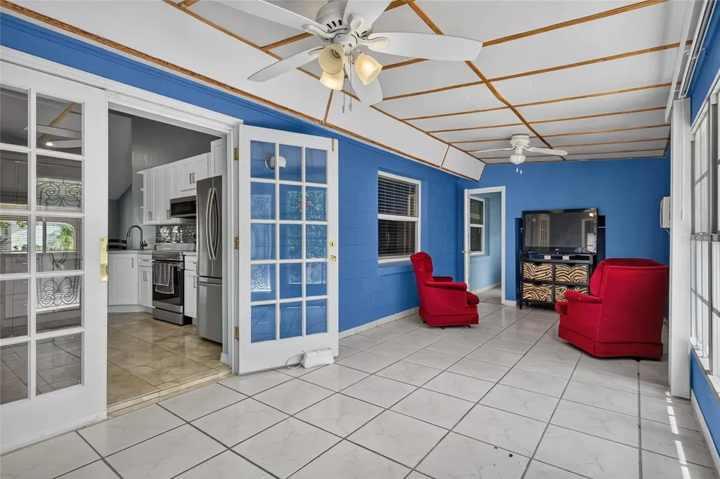 6711 Glen Forest Court Tampa FL 33615