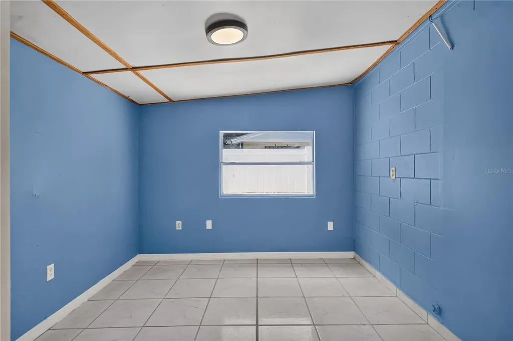 6711 Glen Forest Court Tampa FL 33615
