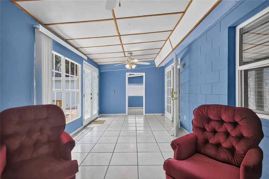 6711 Glen Forest Court Tampa FL 33615