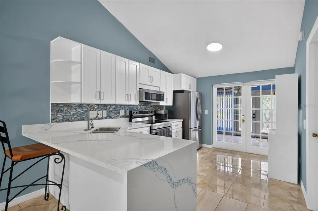 6711 Glen Forest Court Tampa FL 33615