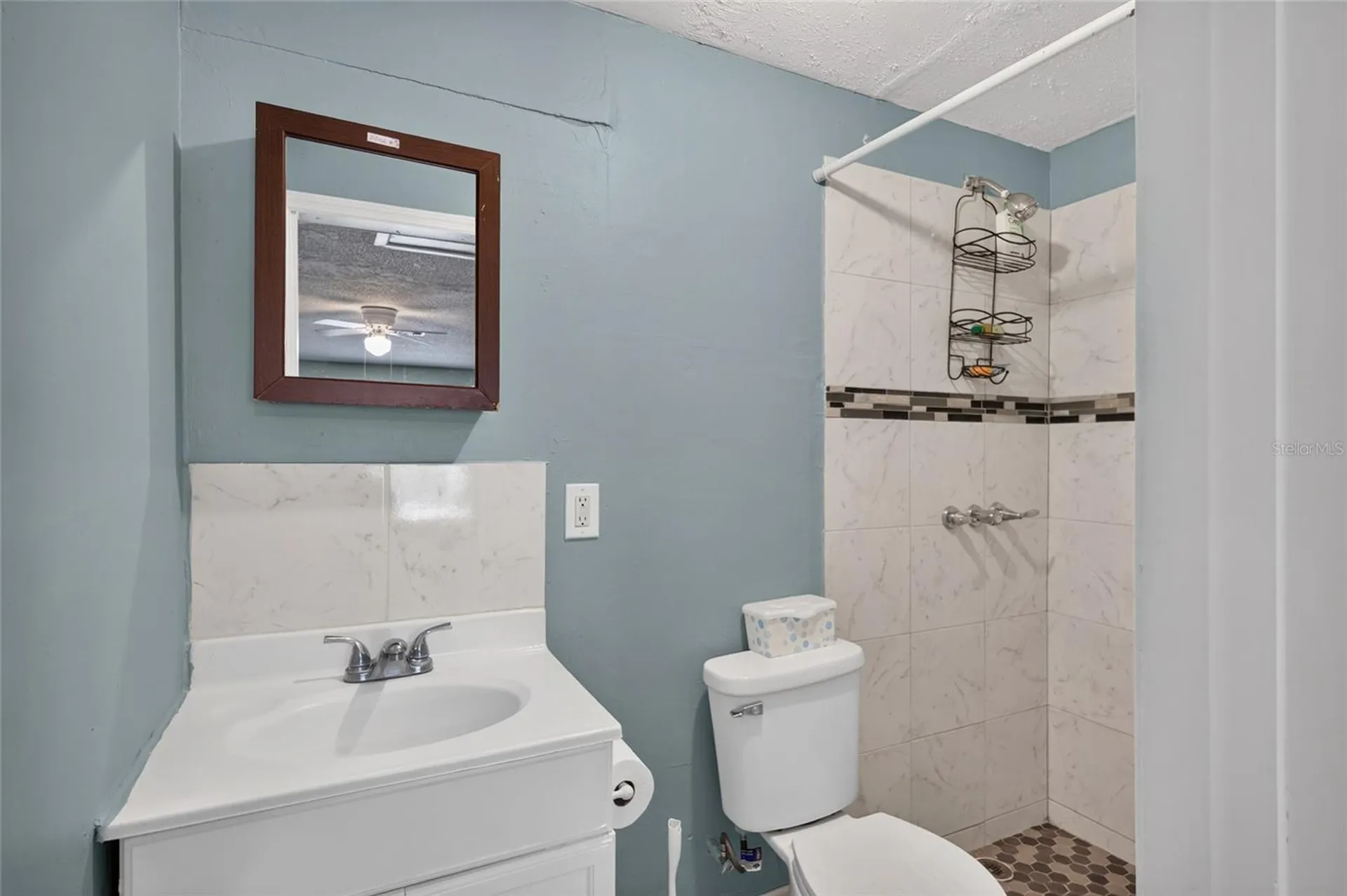 6711 Glen Forest Court Tampa FL 33615