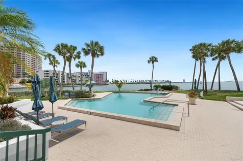 888 Boulevard Of The Arts Sarasota FL 34236