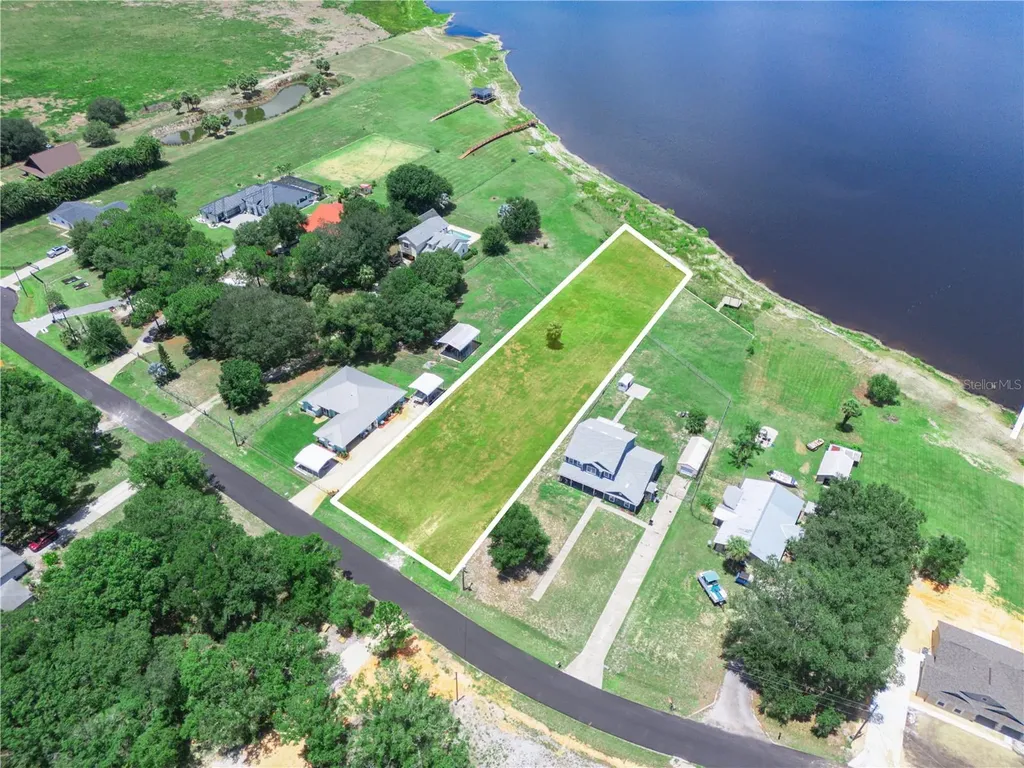 860 Keen Road Frostproof FL 33843