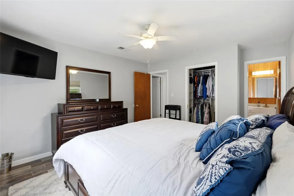 5 SW 41st Street Gainesville FL 32607