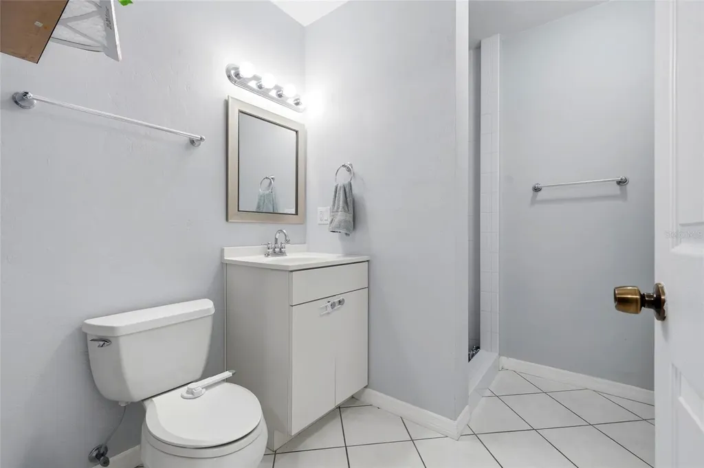 5 SW 41st Street Gainesville FL 32607