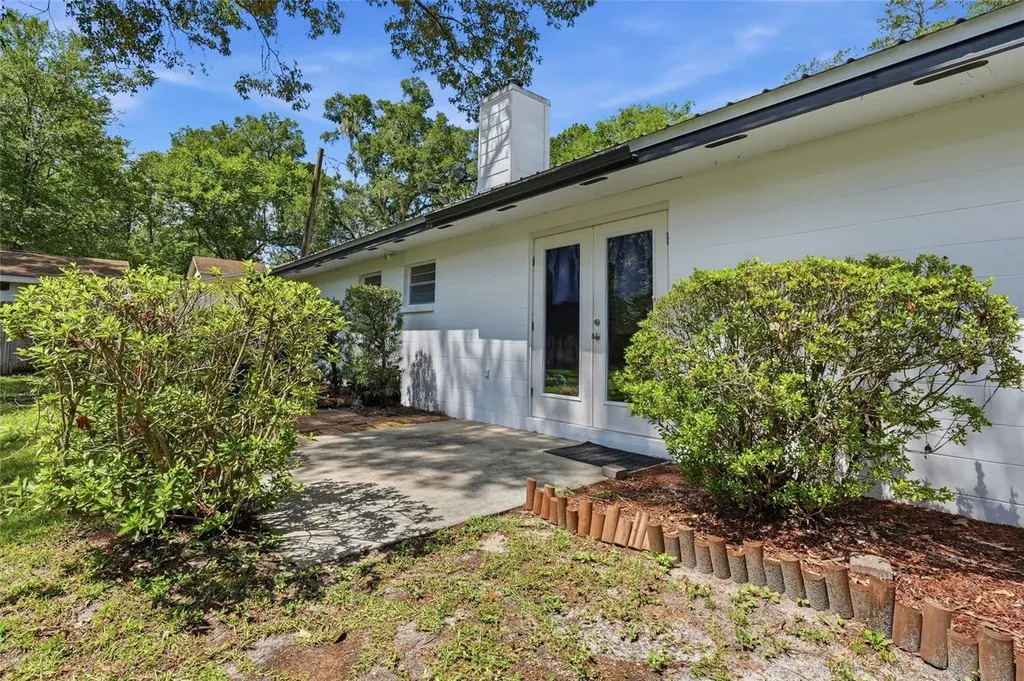 5 SW 41st Street Gainesville FL 32607