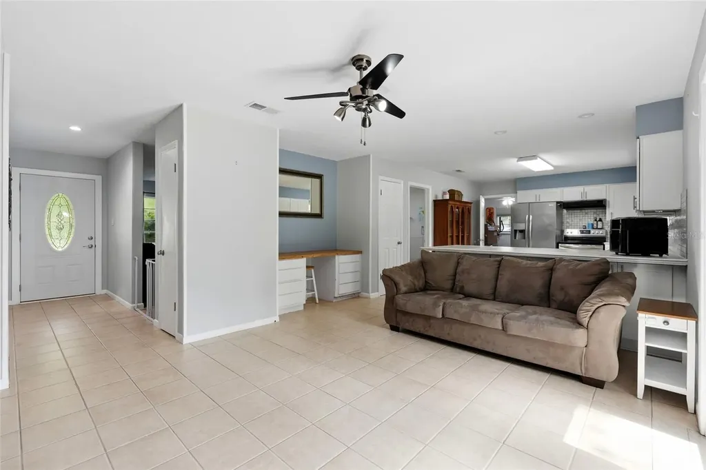 5 SW 41st Street Gainesville FL 32607