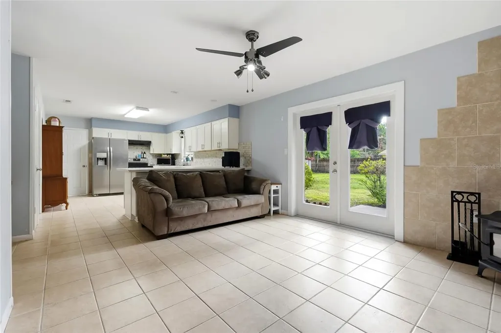 5 SW 41st Street Gainesville FL 32607