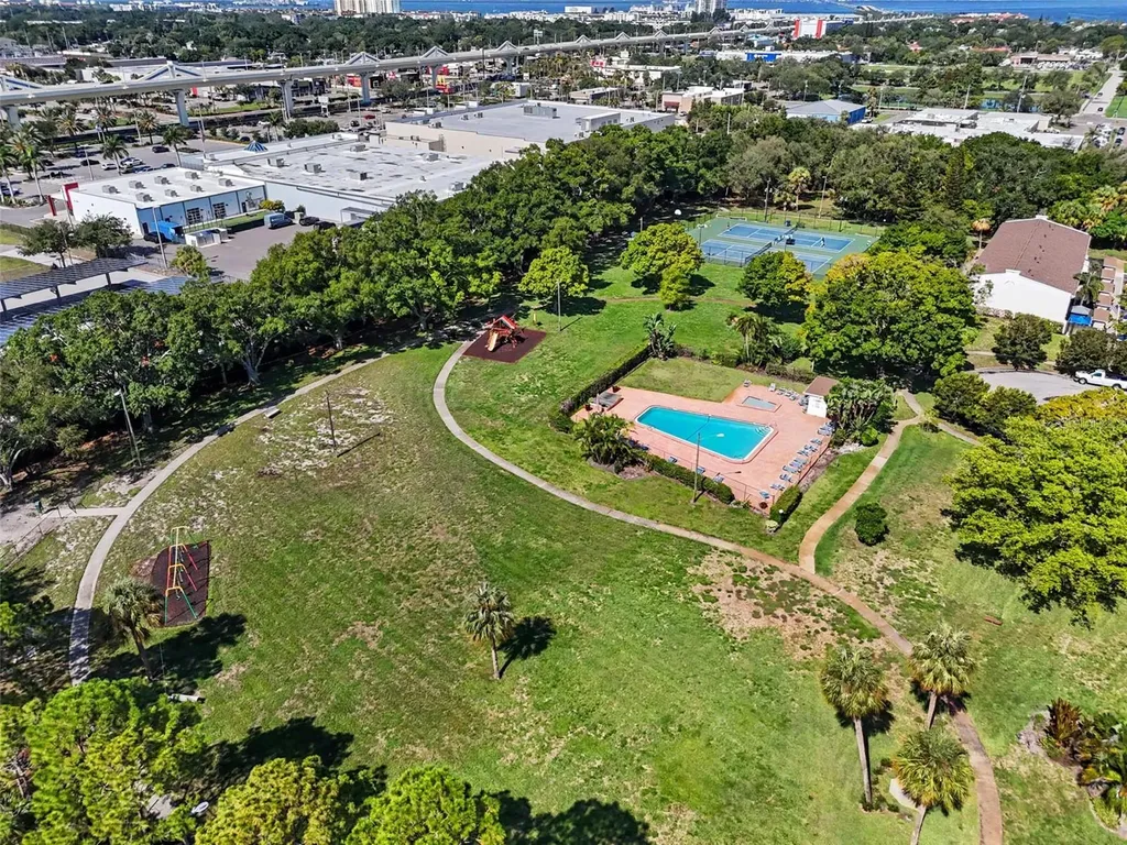 4505 La Capri Court Tampa FL 33611