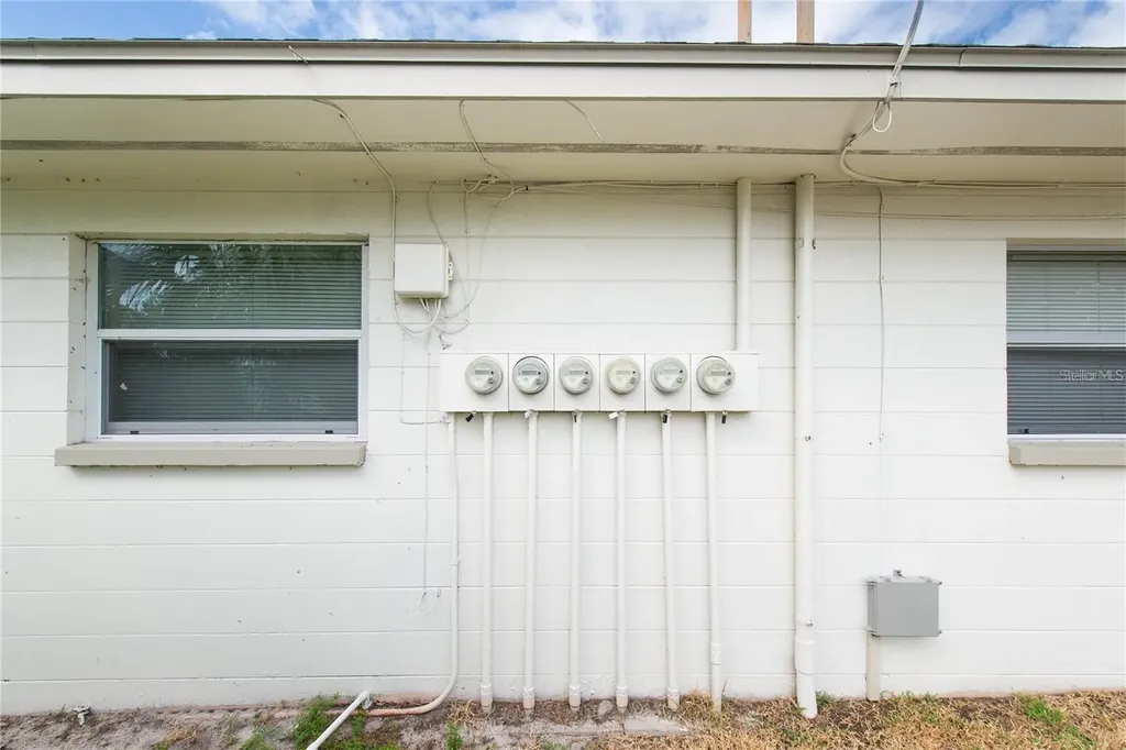 500 75th Avenue N St Petersburg FL 33702