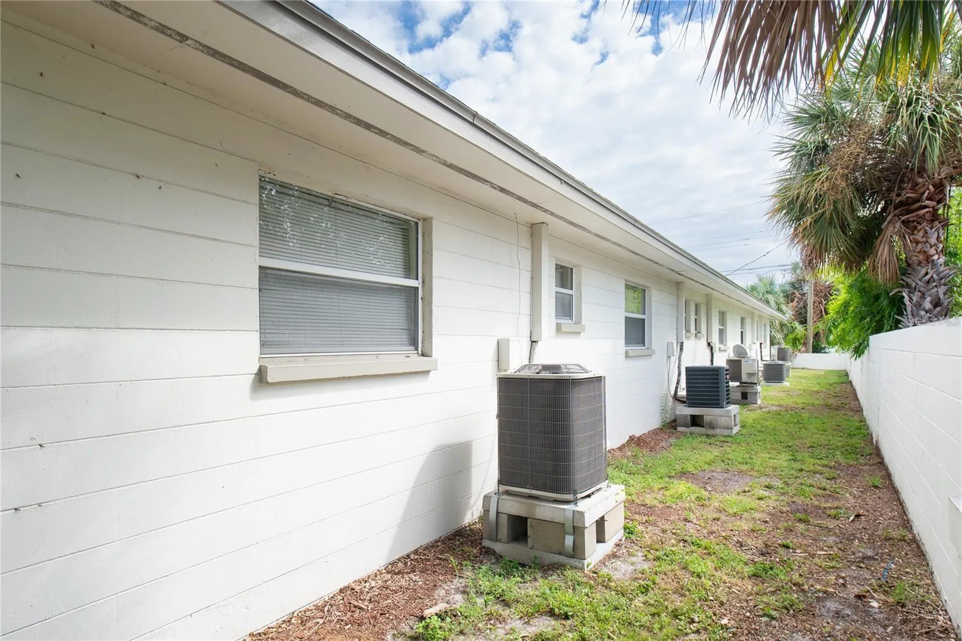 500 75th Avenue N St Petersburg FL 33702