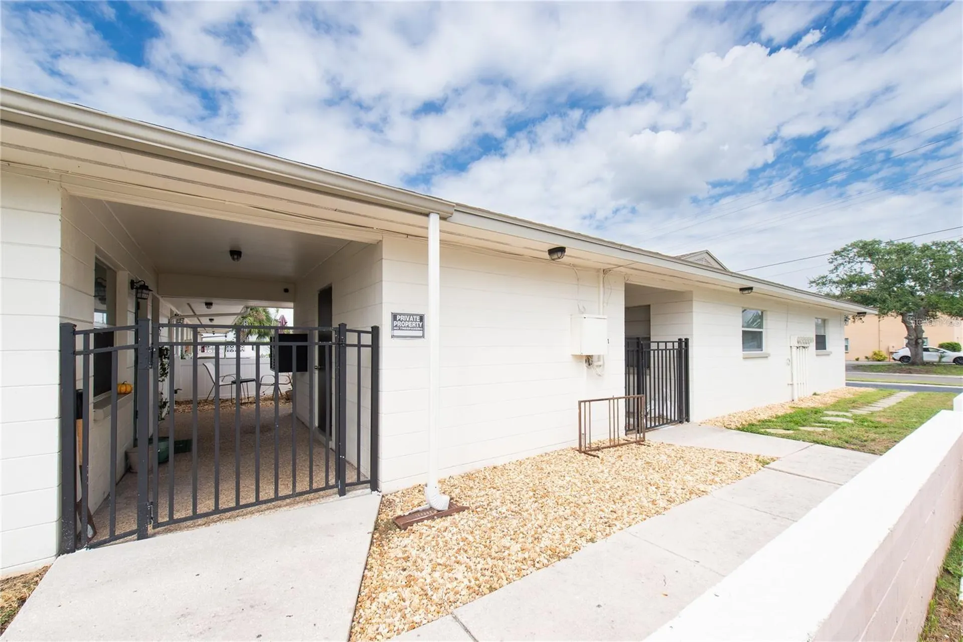 500 75th Avenue N St Petersburg FL 33702
