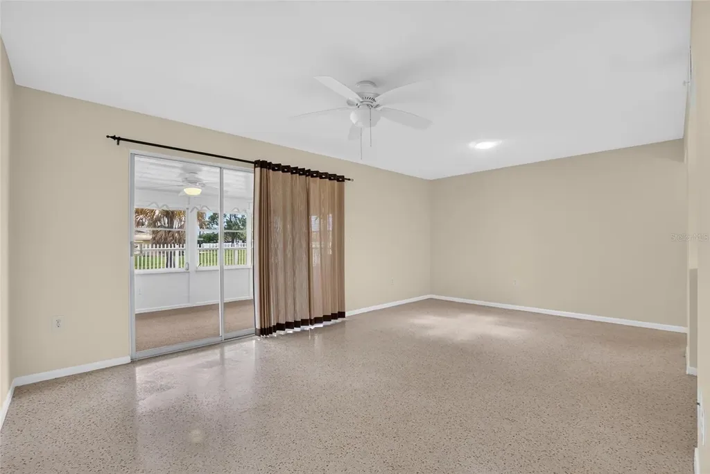 705 Thunderbird Avenue Sun City Center FL 33573