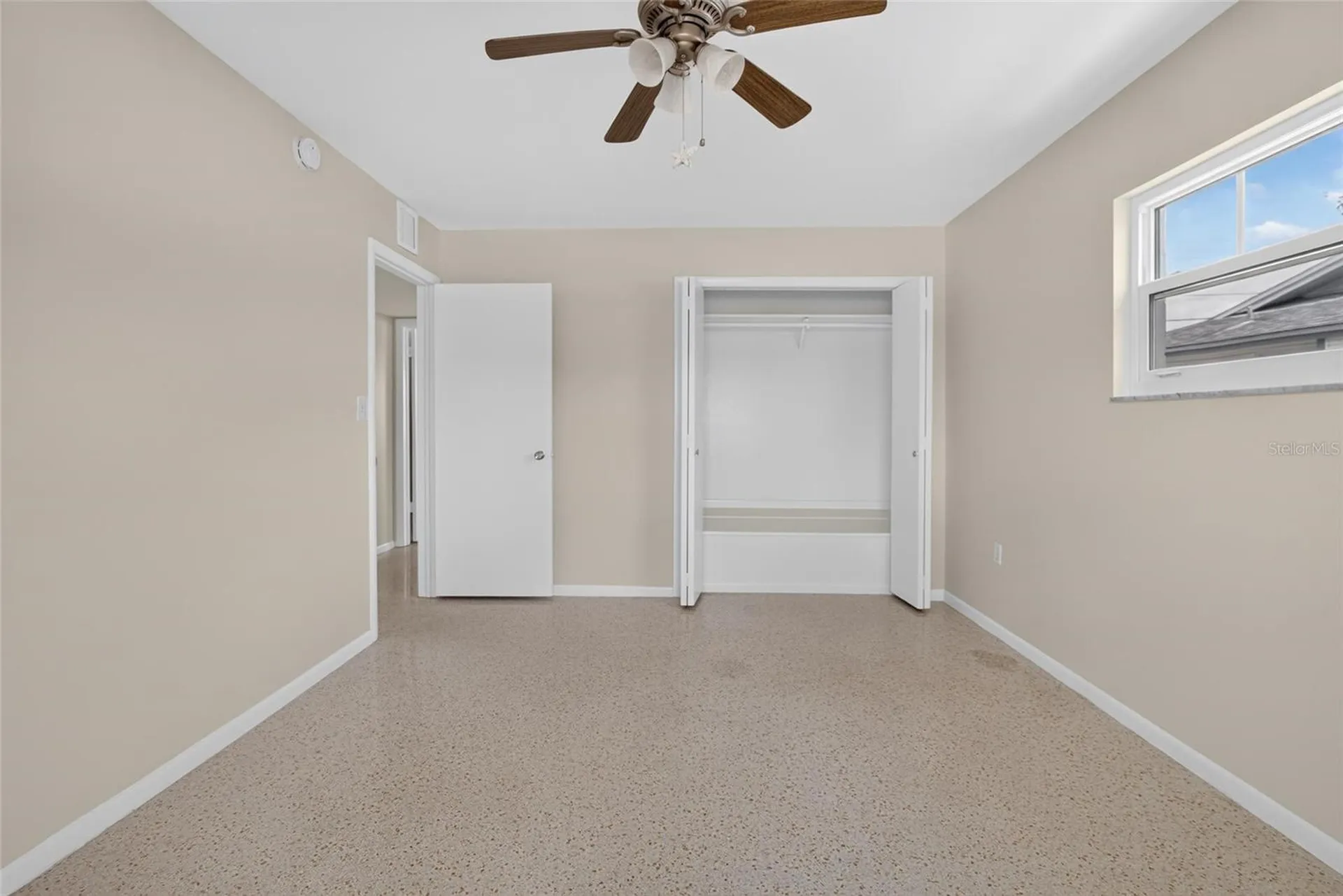 705 Thunderbird Avenue Sun City Center FL 33573