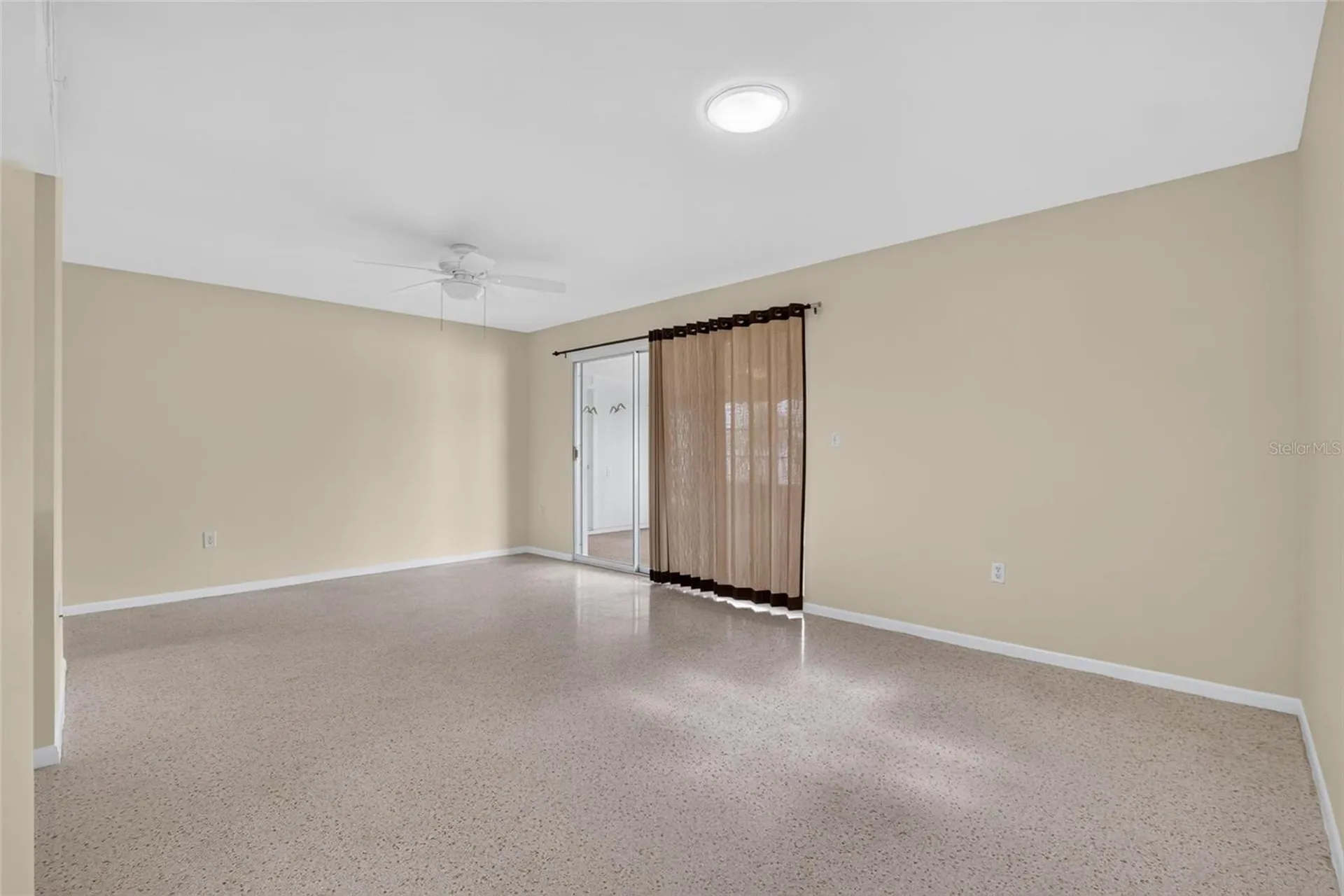 705 Thunderbird Avenue Sun City Center FL 33573