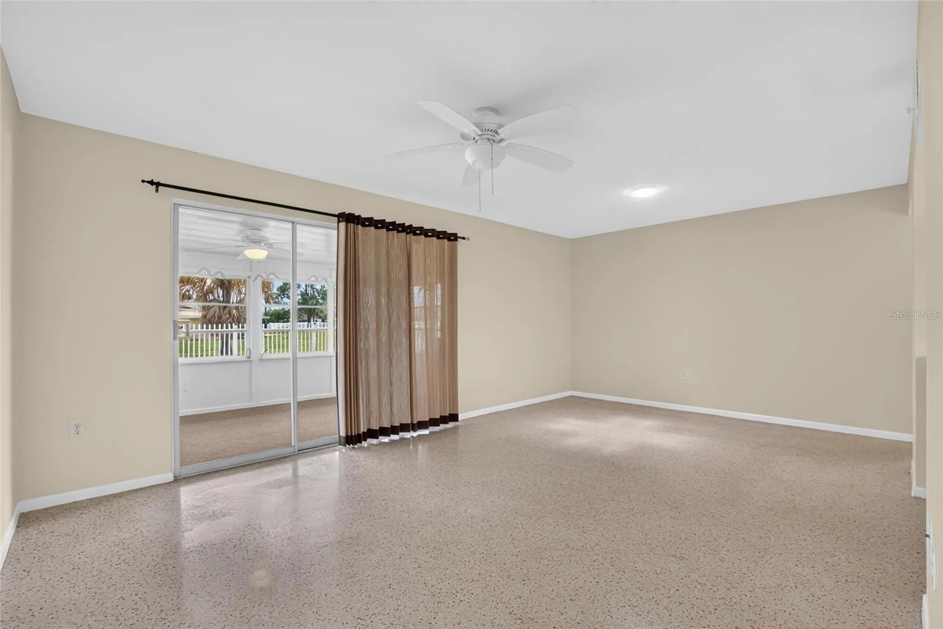 705 Thunderbird Avenue Sun City Center FL 33573