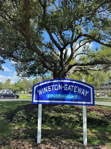 7801 11TH Street N St Petersburg FL 33702