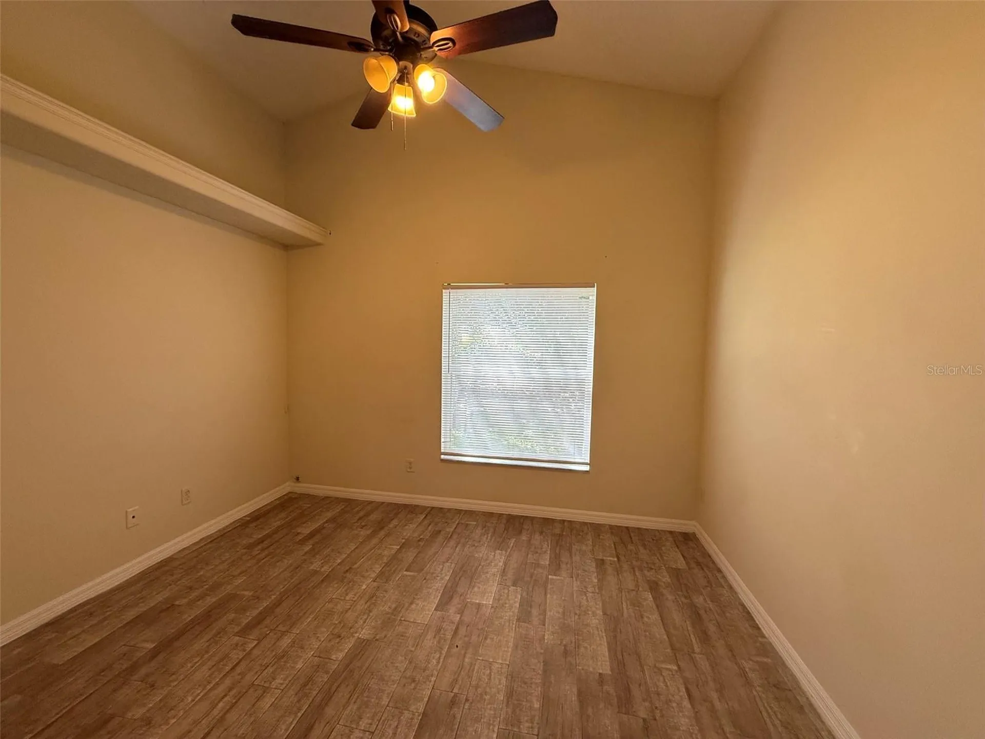 1221 Singleton Circle Groveland FL 34736