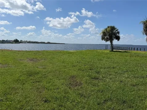4456 Harbor Boulevard Port Charlotte FL 33952