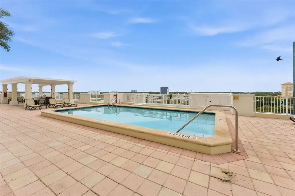 628 Cleveland Street Clearwater FL 33755