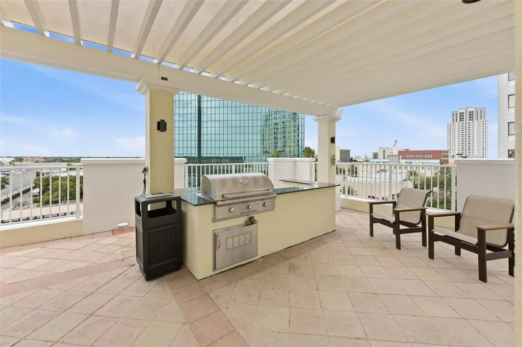 628 Cleveland Street Clearwater FL 33755