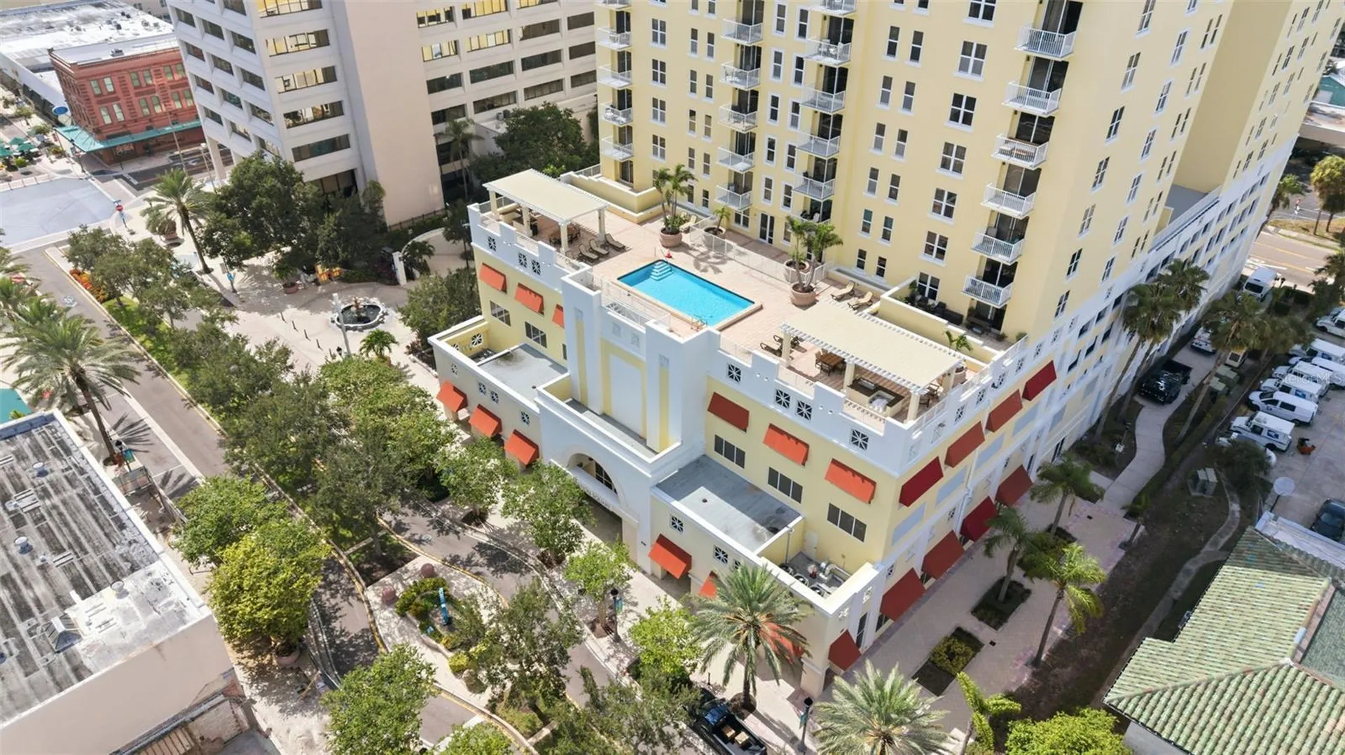 628 Cleveland Street Clearwater FL 33755