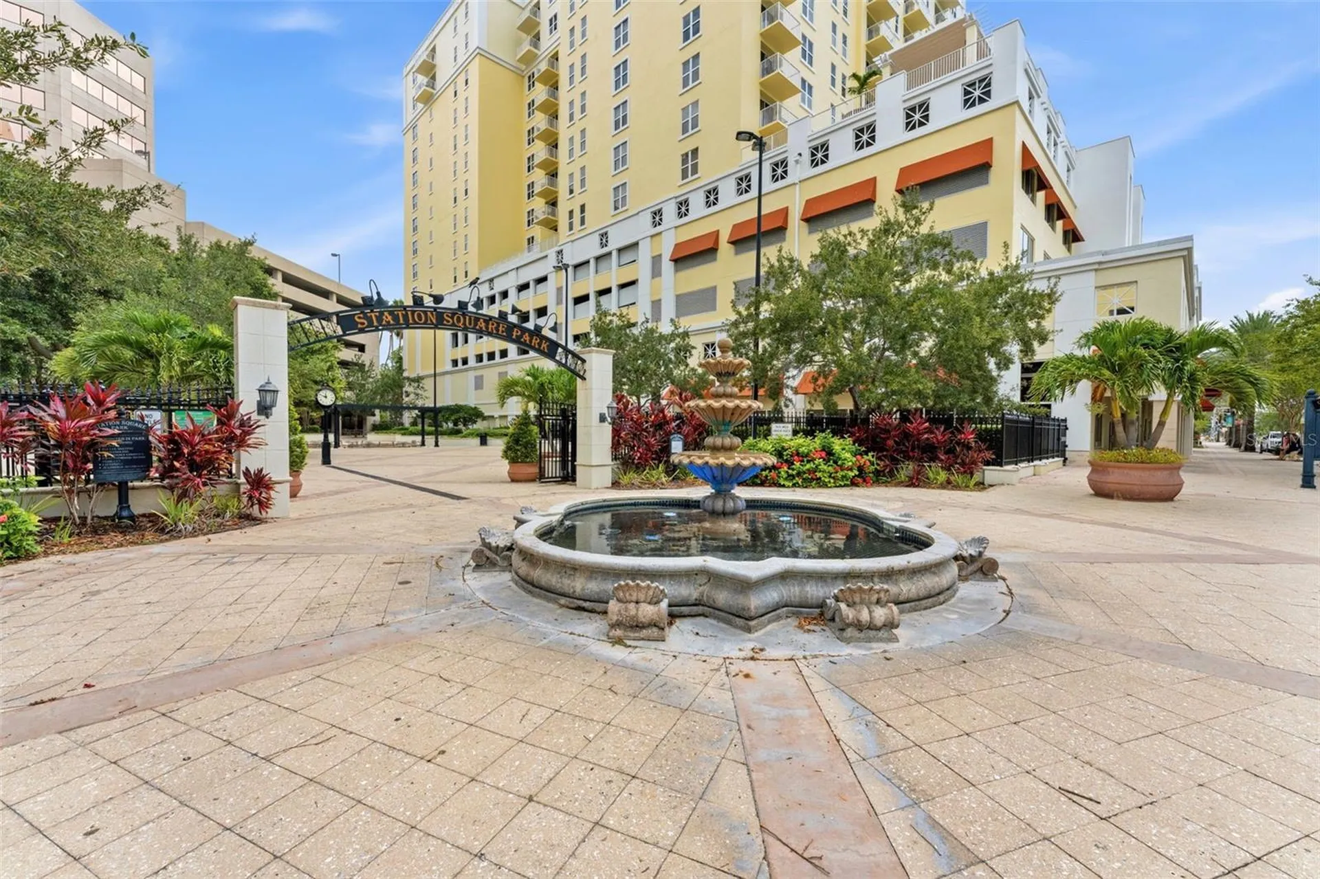 628 Cleveland Street Clearwater FL 33755