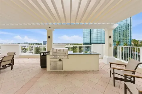 628 Cleveland Street Clearwater FL 33755