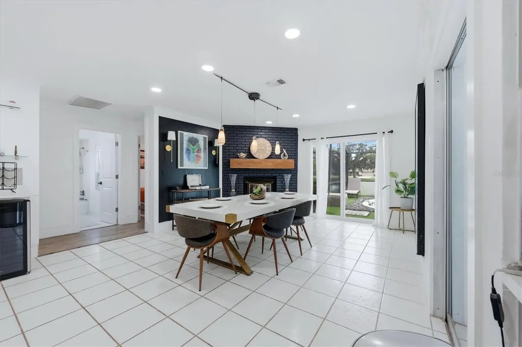 3615 Egerton Circle Sarasota FL 34233