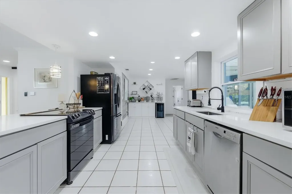 3615 Egerton Circle Sarasota FL 34233