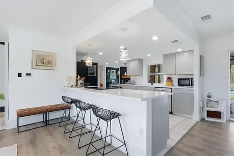 3615 Egerton Circle Sarasota FL 34233