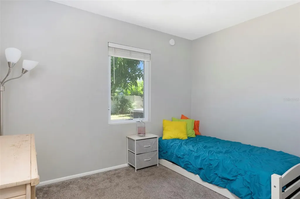 1744 26th Avenue N St Petersburg FL 33713