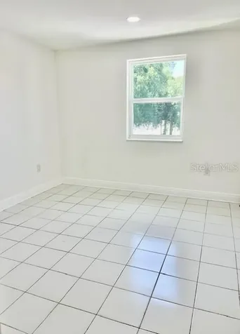 9015 Westchester Circle Tampa FL 33604