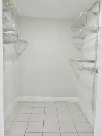 9015 Westchester Circle Tampa FL 33604