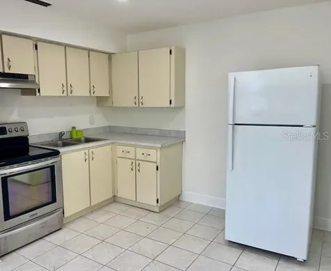 9015 Westchester Circle Tampa FL 33604