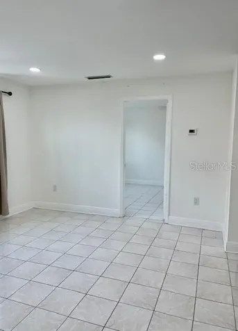 9015 Westchester Circle Tampa FL 33604