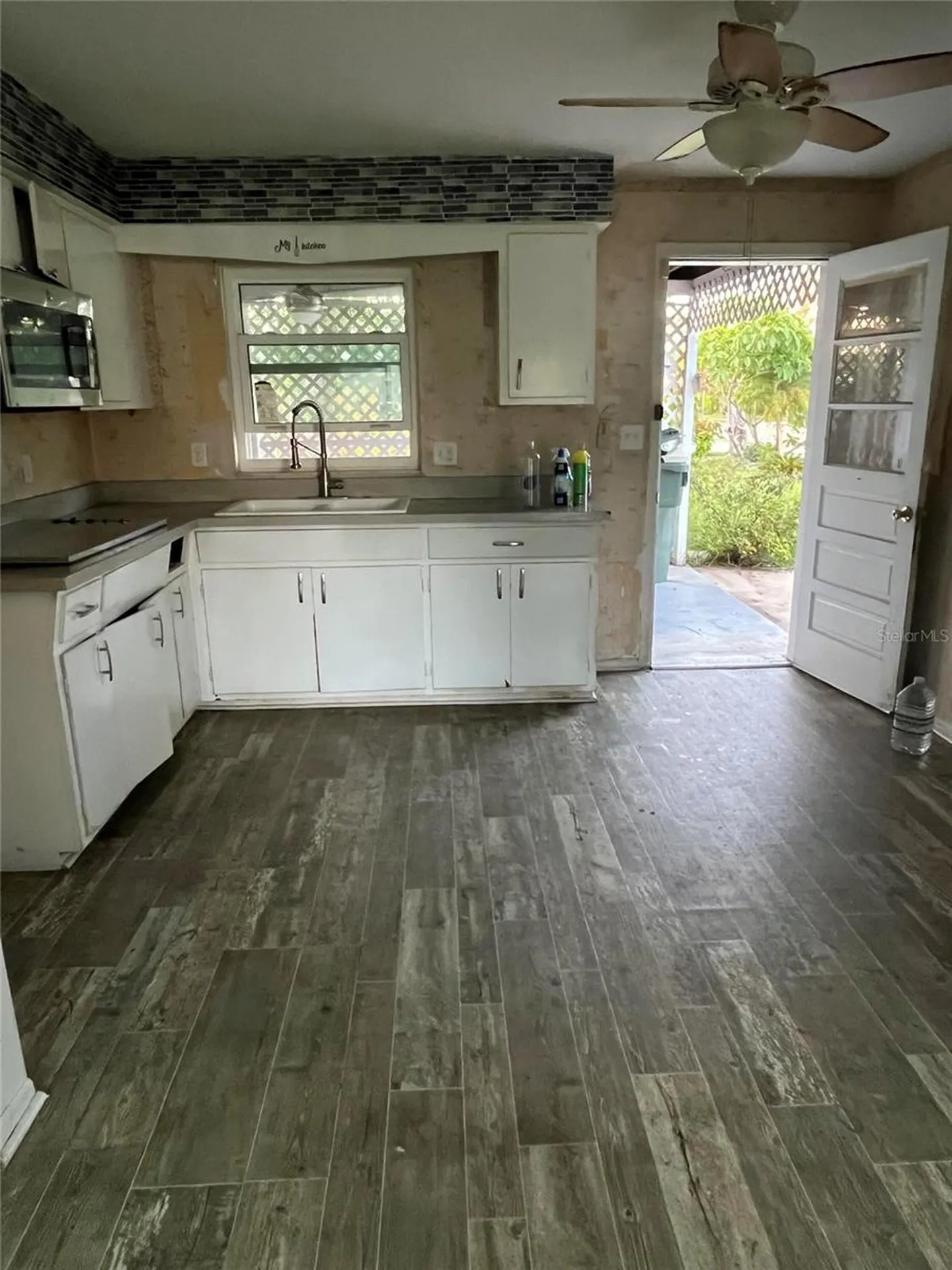 2403 Adrian Avenue Largo FL 33774