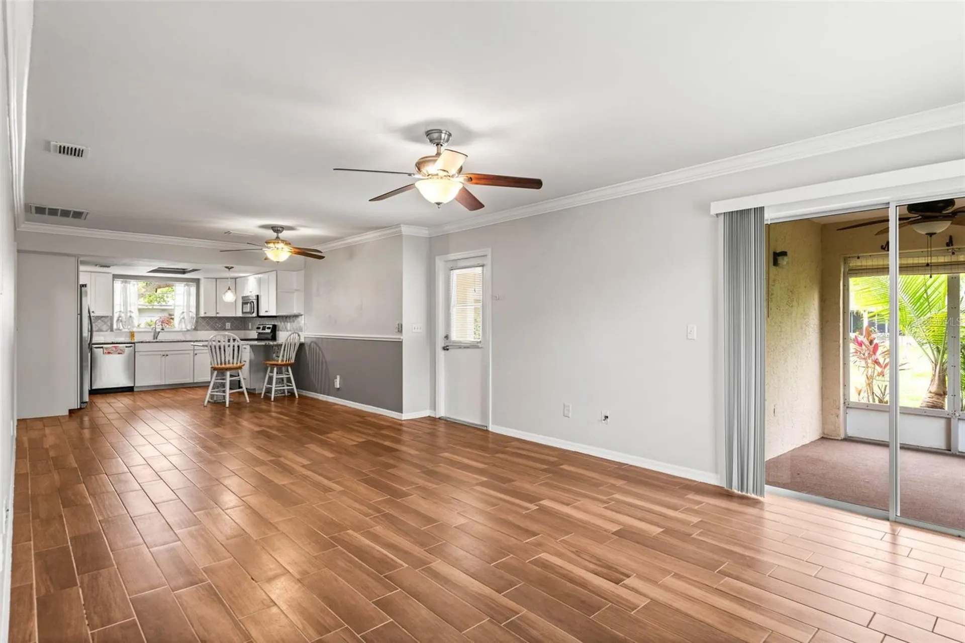 2011 Hadrian Court Sun City Center FL 33573