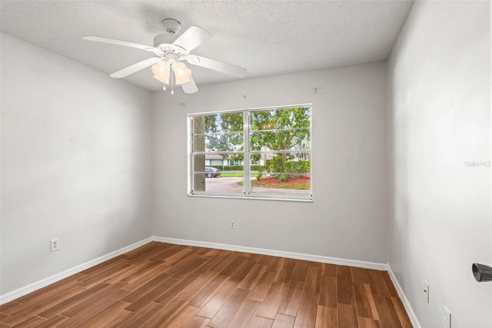 2011 Hadrian Court Sun City Center FL 33573