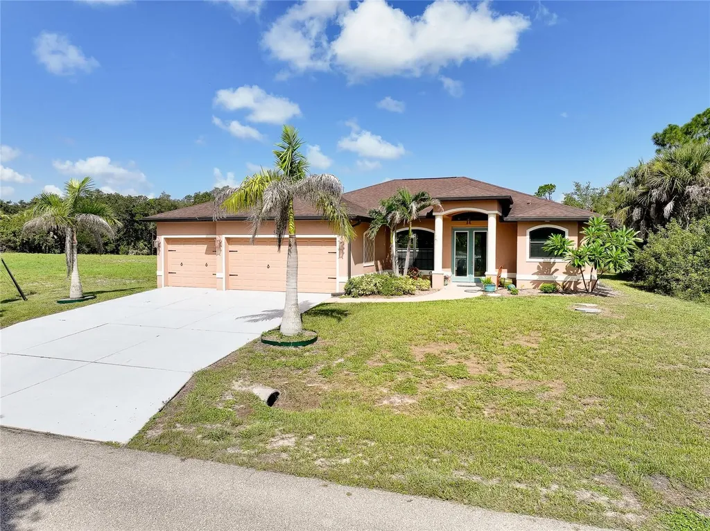 545 Pembroke Drive Port Charlotte FL 33954
