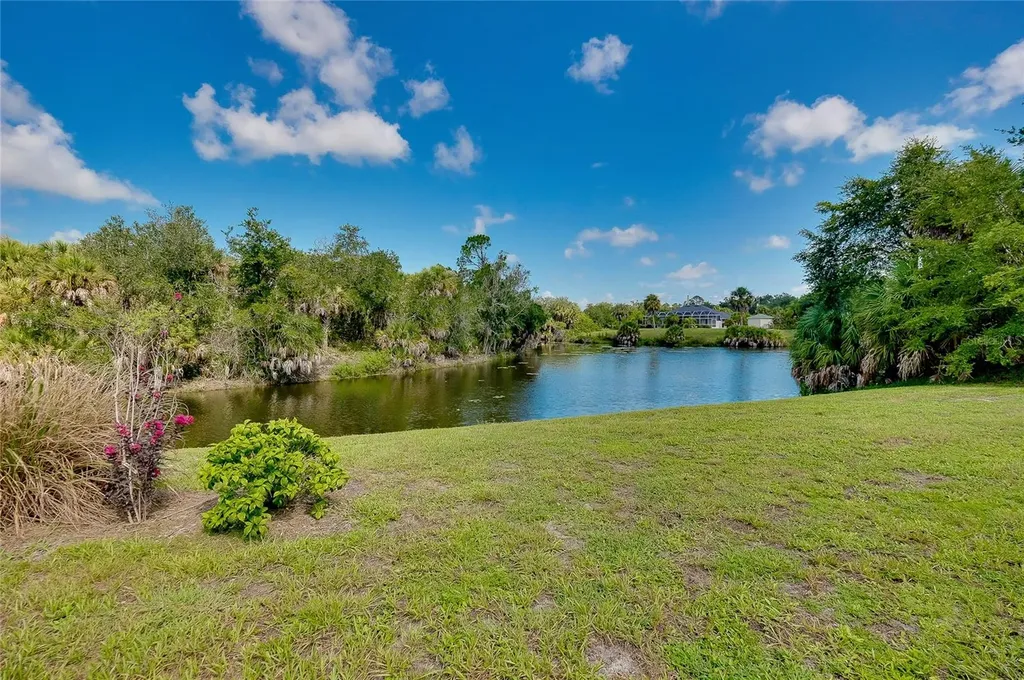 545 Pembroke Drive Port Charlotte FL 33954